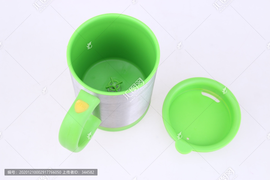 水杯