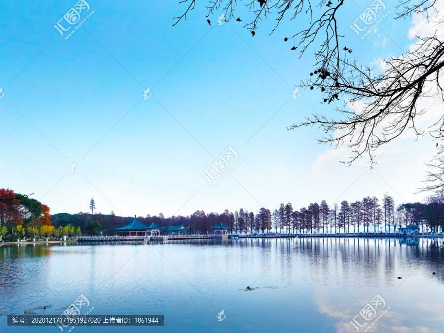 武汉东湖秋景