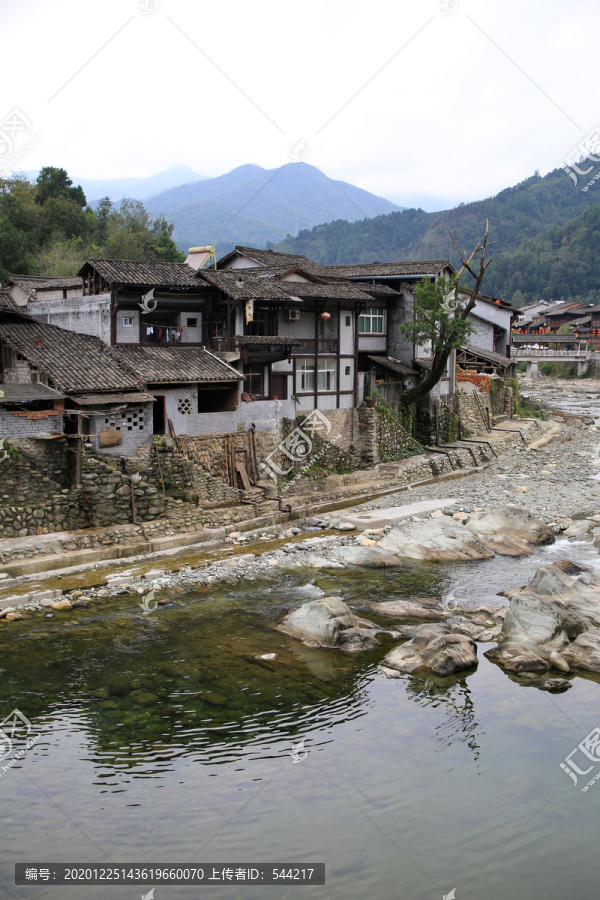 青木川河岸民居