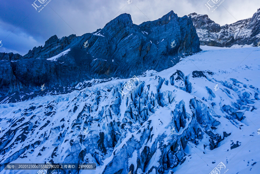 云南玉龙雪山