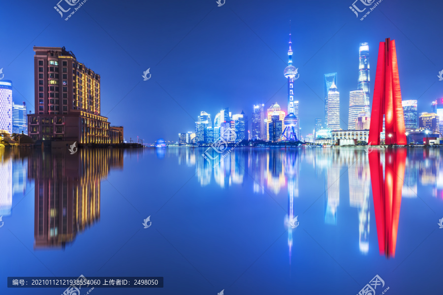 上海外滩建筑群夜景