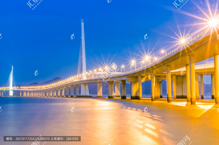 深圳湾跨海大桥灯光夜景