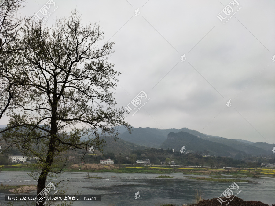 河流与远山