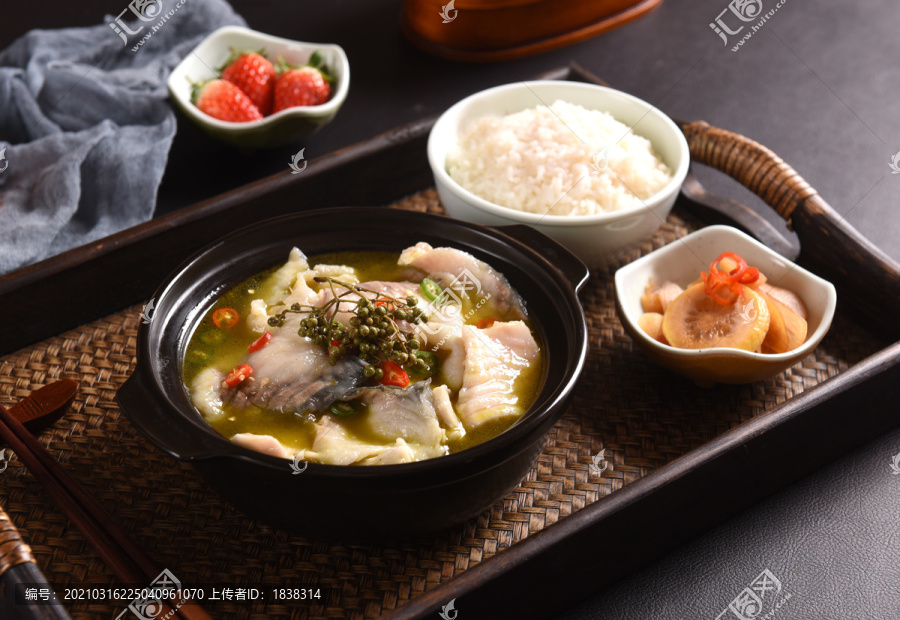 藤椒鱼米饭套餐