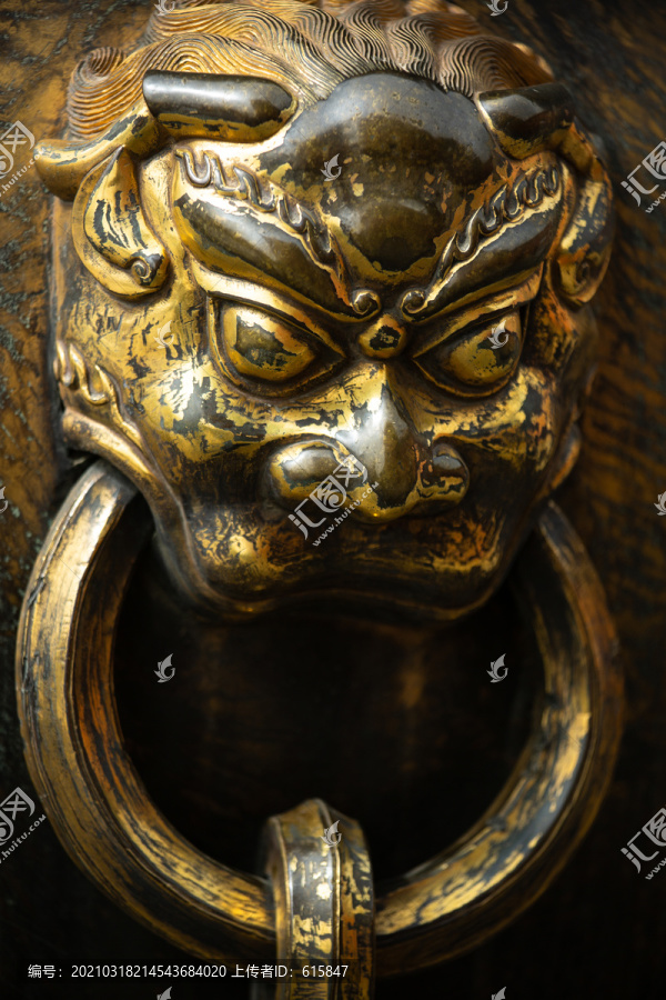 北京故宫铜缸狮子头