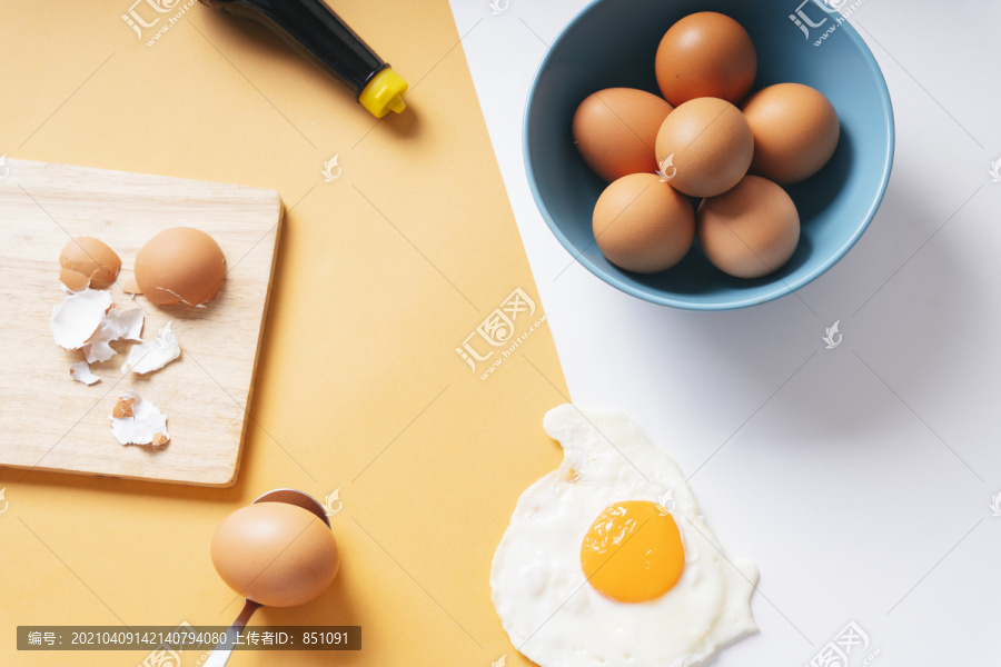 俯视图-鸡蛋可以在许多菜单概念使用。