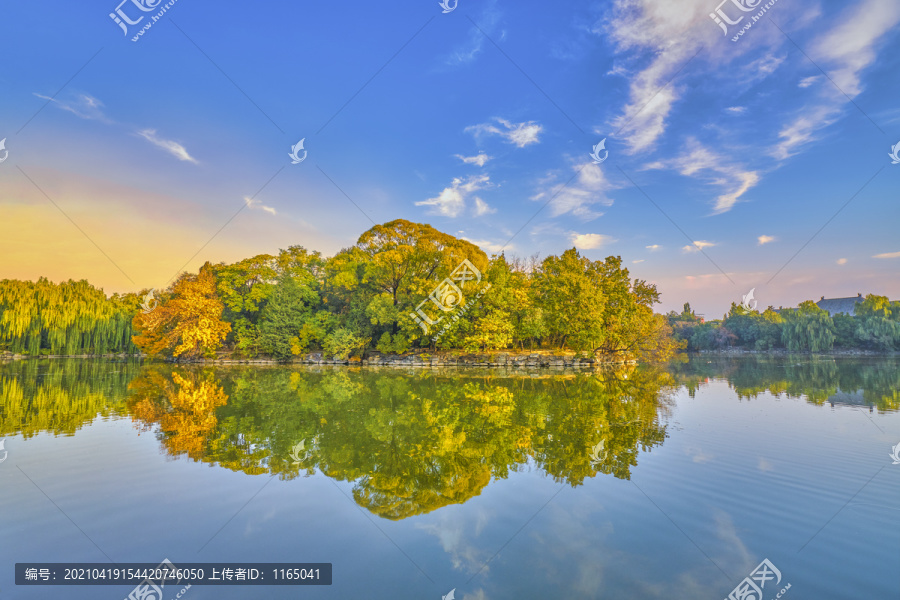 北京大学未名湖