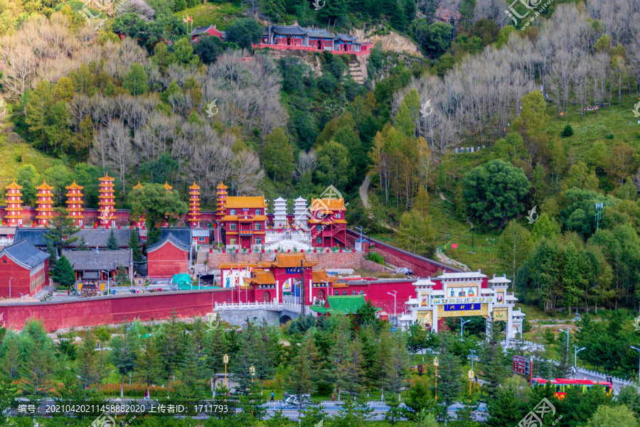 中国山西忻州五台山善财洞