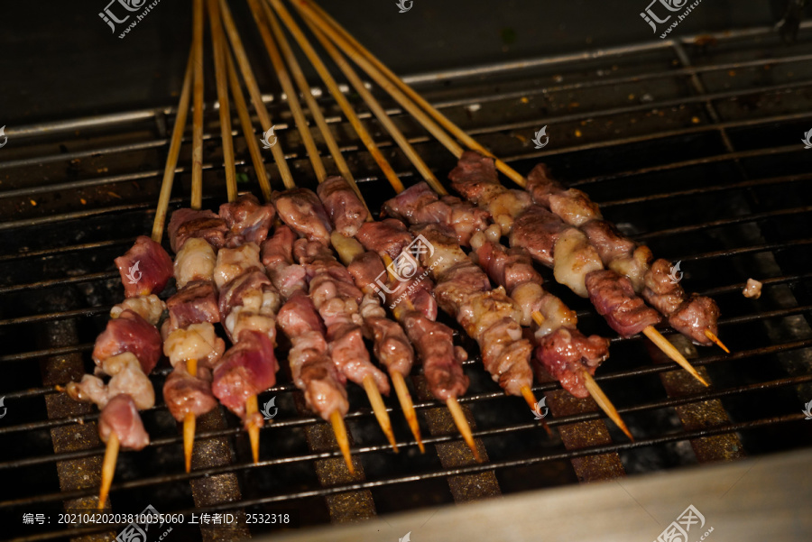 羊肉串烤肉烧烤夜宵宵夜美食撸串