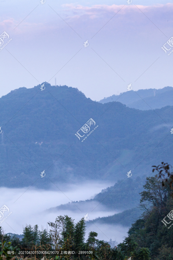 云海山脉自然风景
