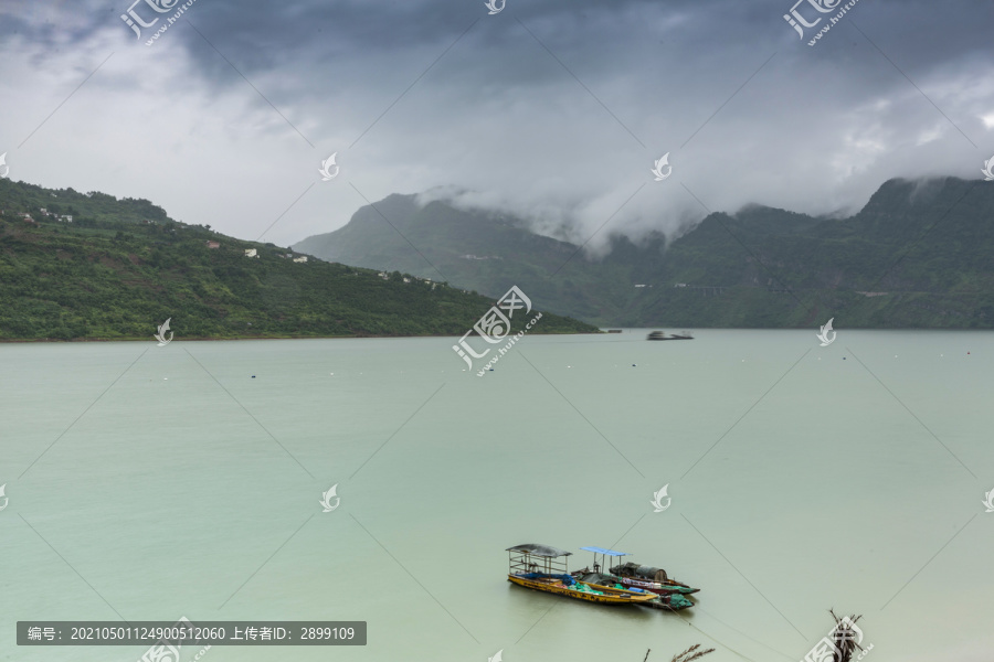 金沙江向家坝水电站库区风光