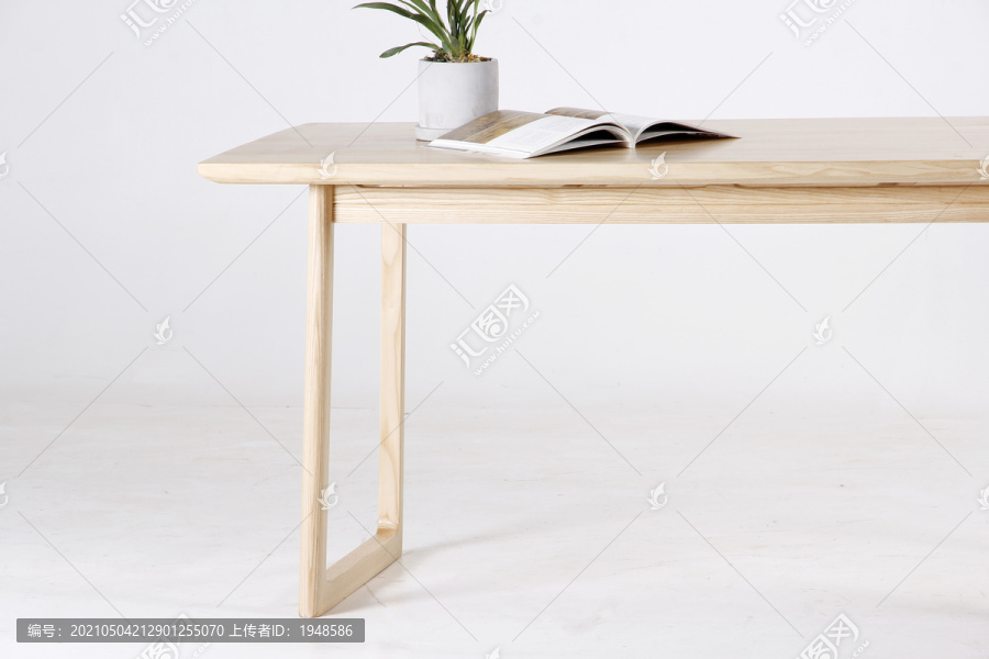 白蜡木原生桌