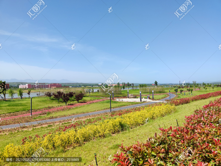 滨河湿地公园