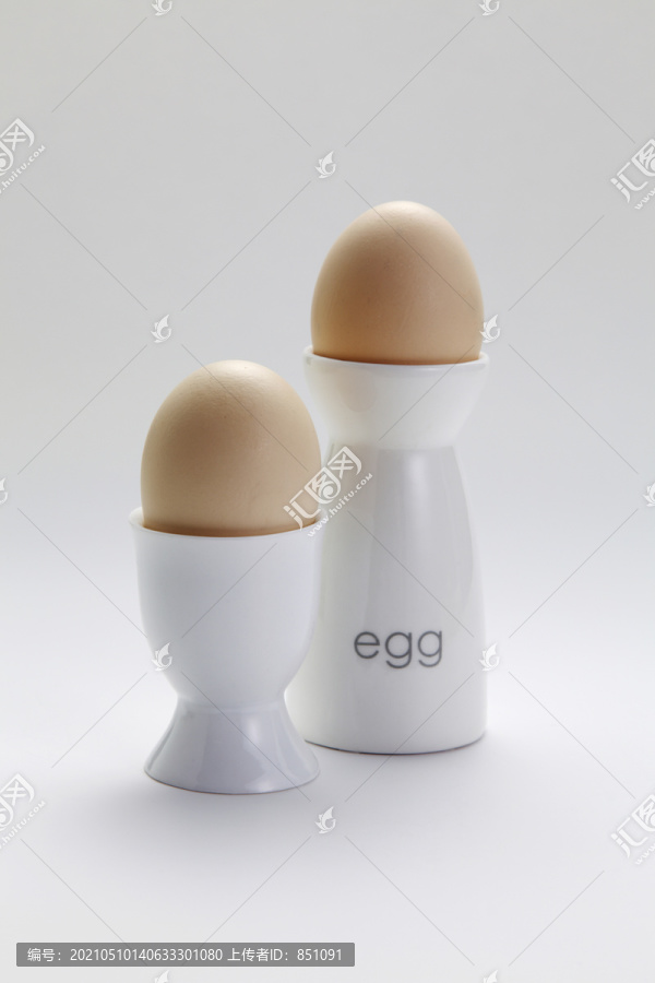杯子里鸡蛋的图片