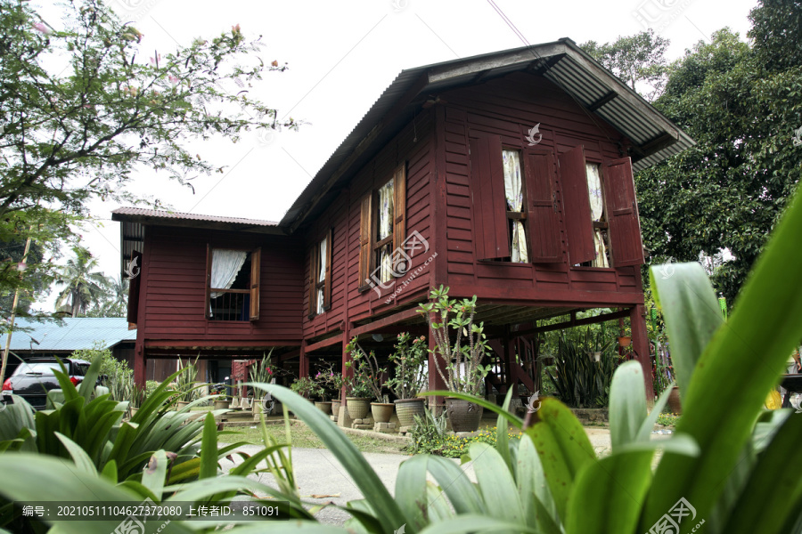 kampung,house低角度视图