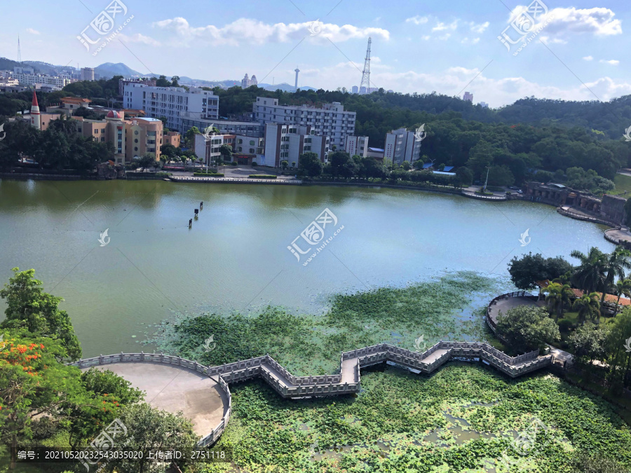 台山石化山广场