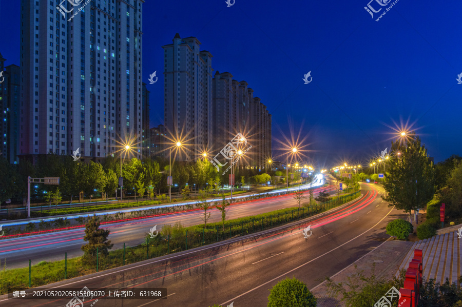 秦皇岛河北大街夜景慢门车流