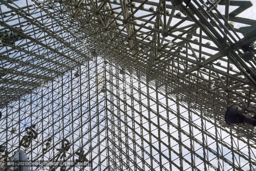 世界之窗法国罗浮宫玻璃金字塔