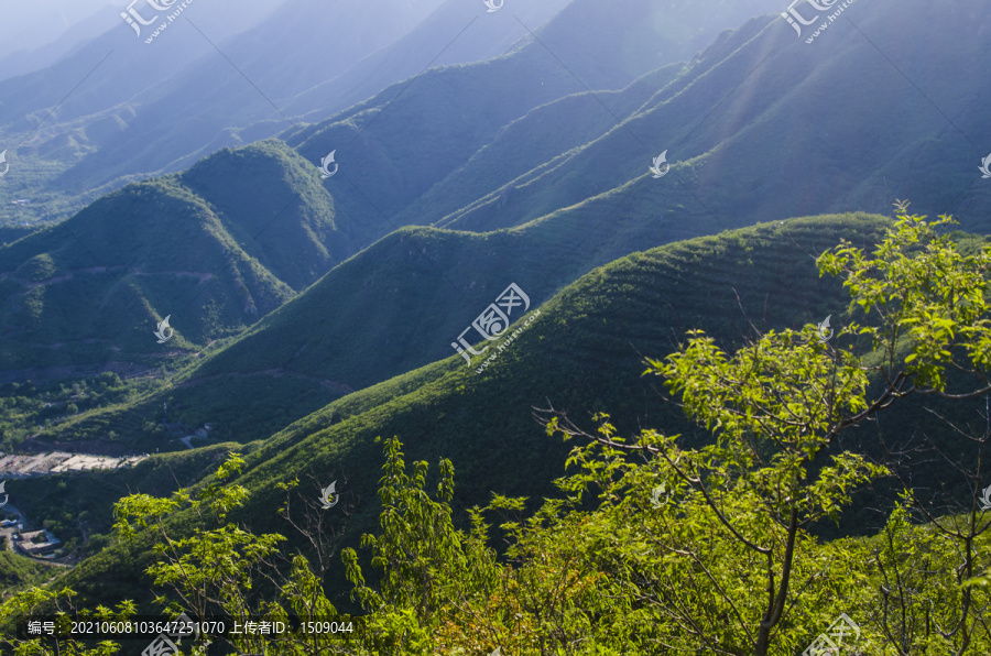 大山