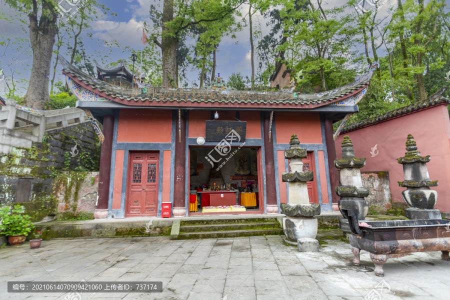 重庆大足圣寿寺药师殿