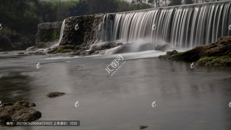 河流瀑布慢门摄影