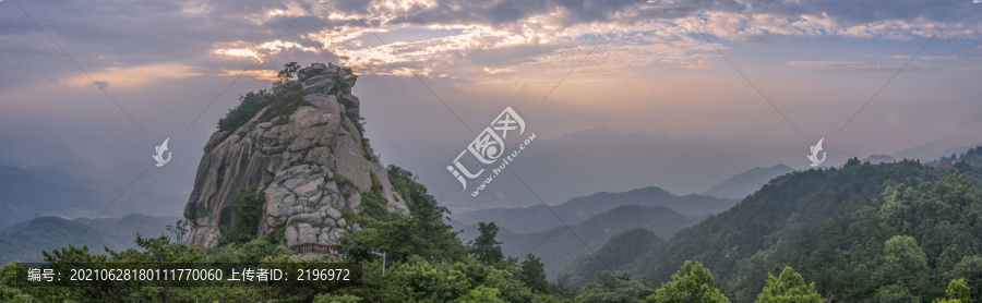 信阳鸡公山报晓峰风光