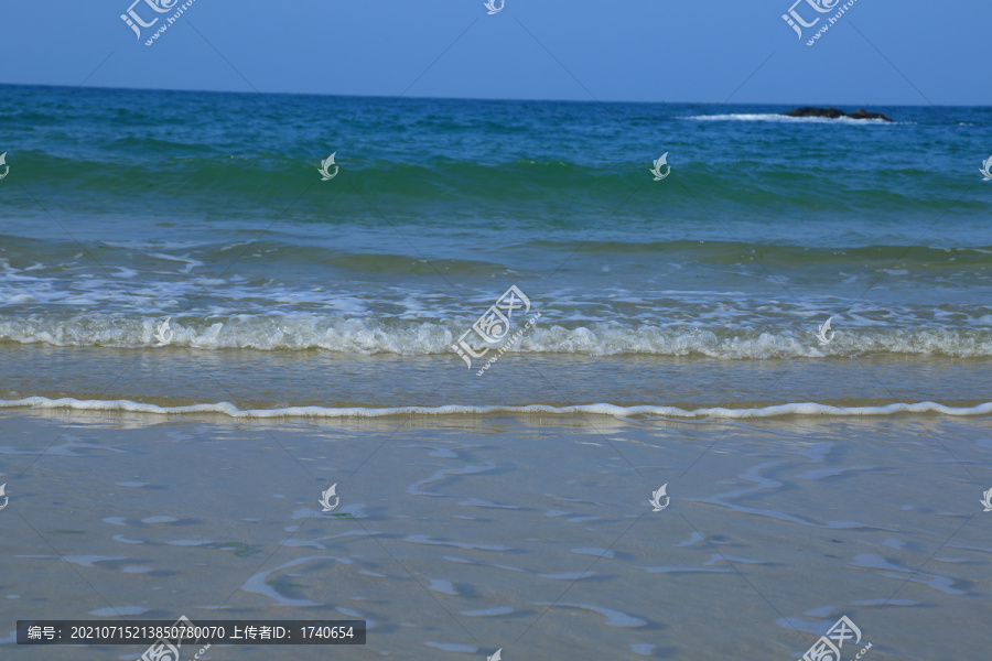 沙滩海水