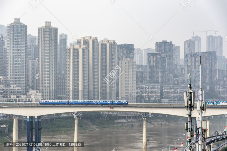 重庆跨江大桥城市景观