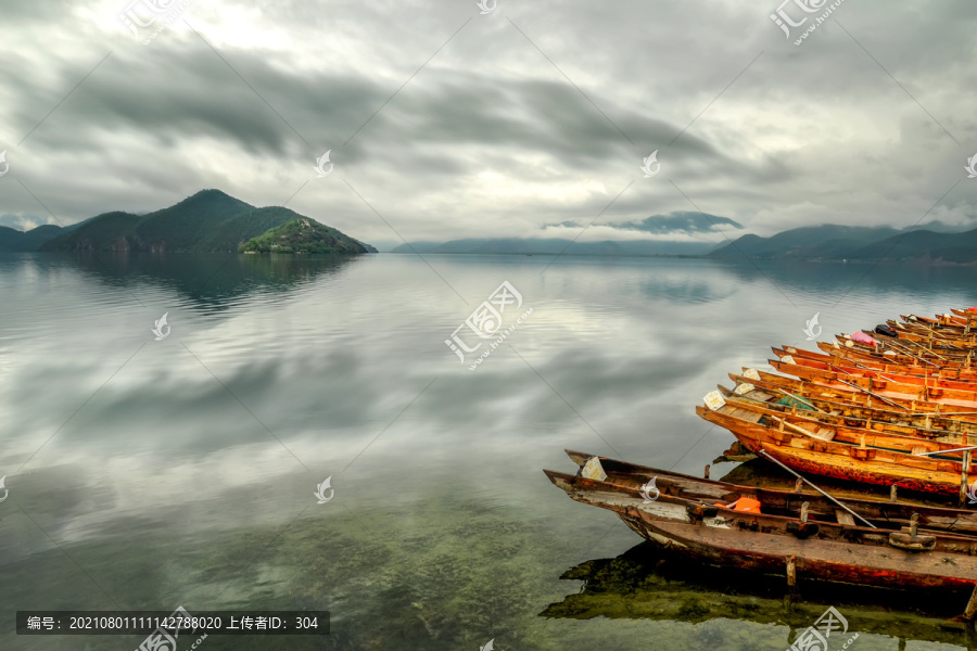 美丽的丽江泸沽湖