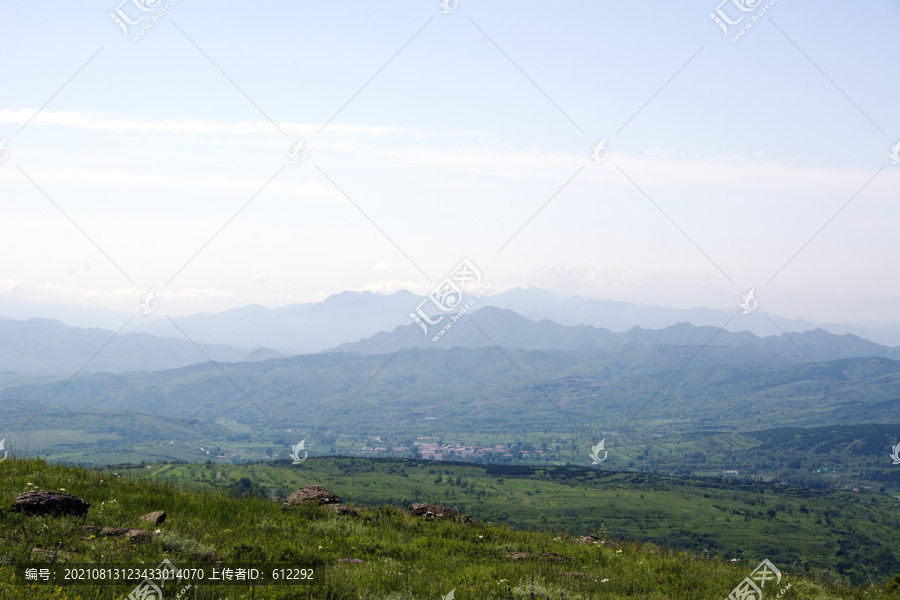 草原天路风景