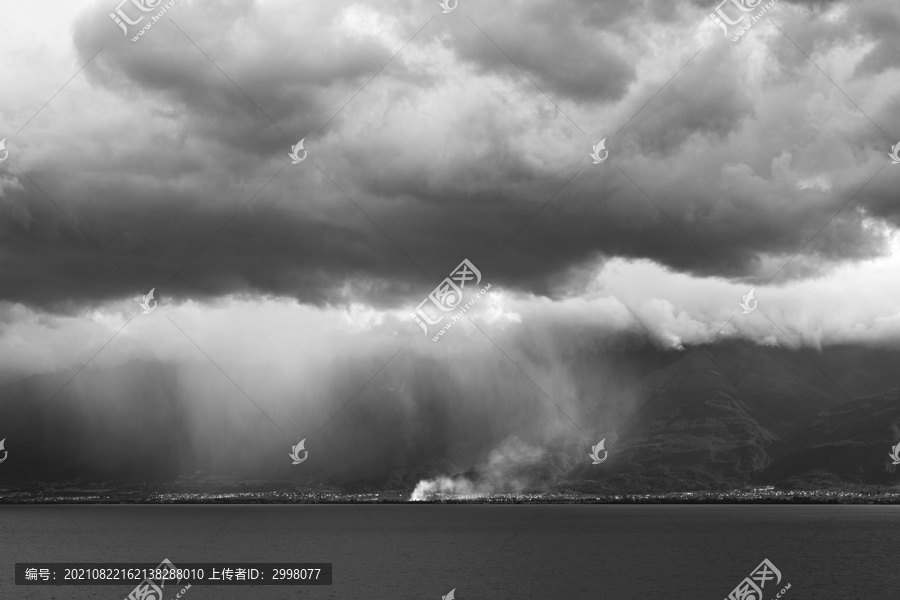 宁静的暴风雨