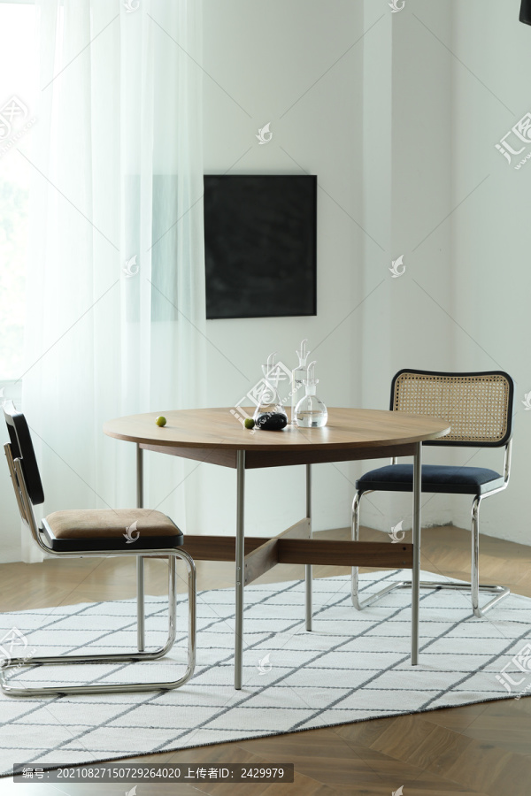 室内客厅餐桌餐椅