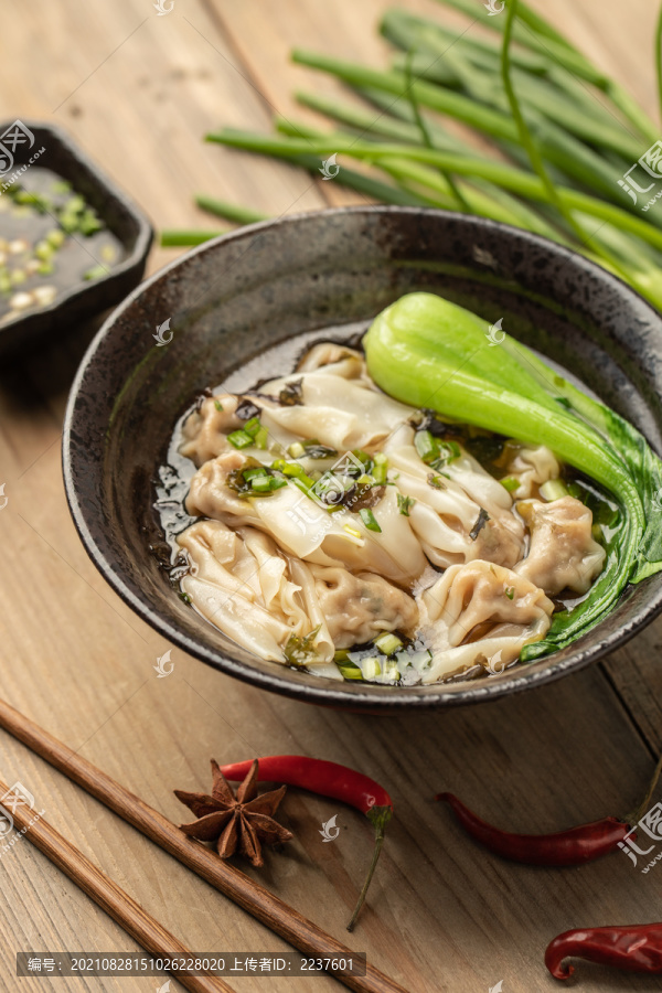 中国传统美食馄饨