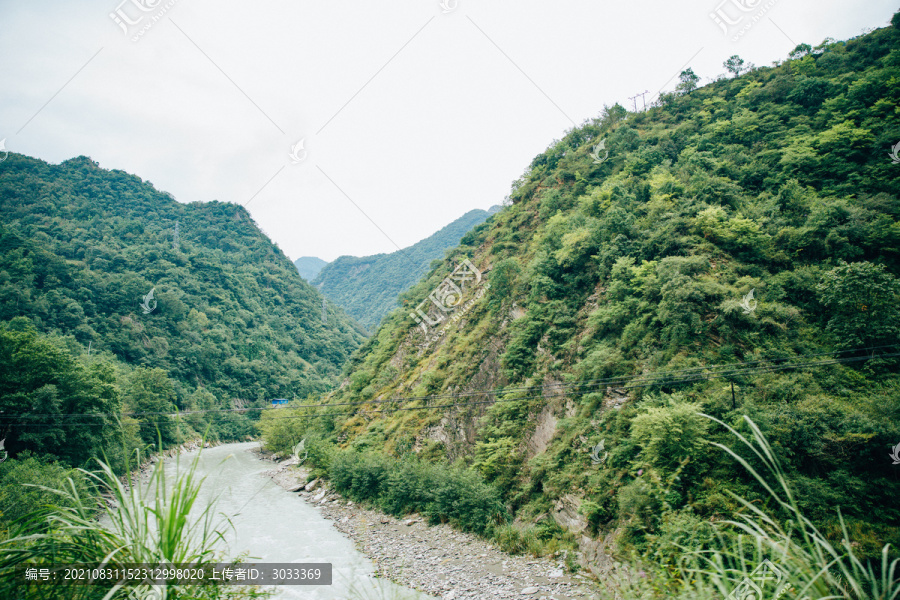 四川绵阳汶川高山风光