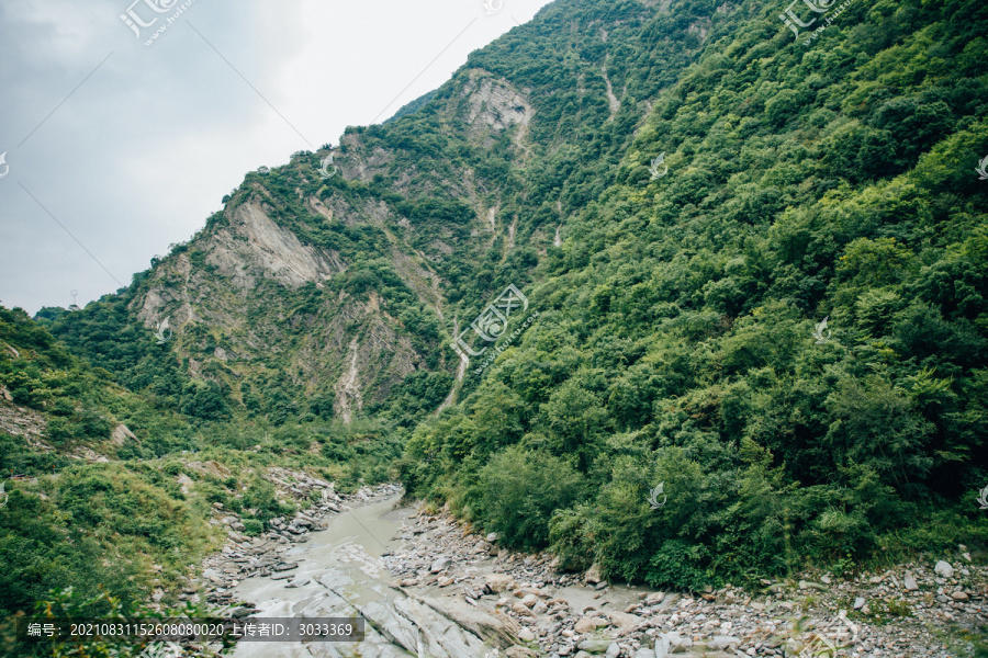 汶川高山风景