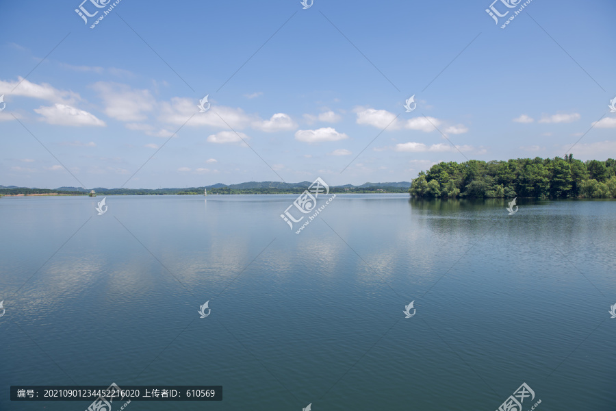 木兰湖