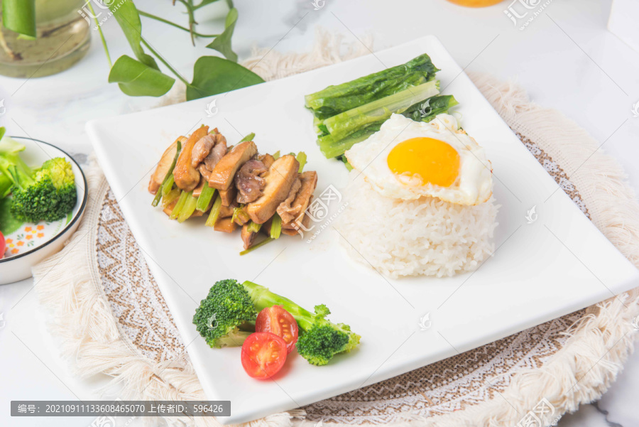 香干西芹肉丝饭