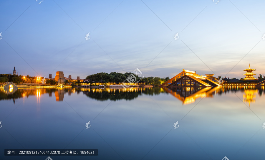 上海广富林遗址夜景