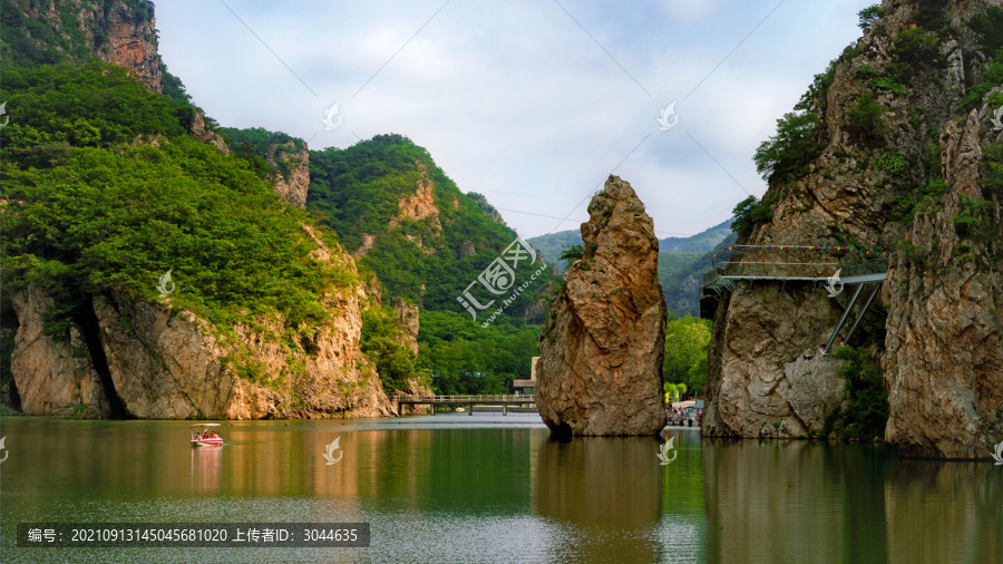 大连庄河冰峪沟