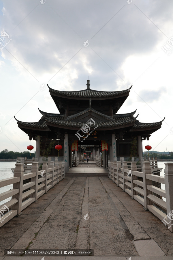 潮州古城广济桥