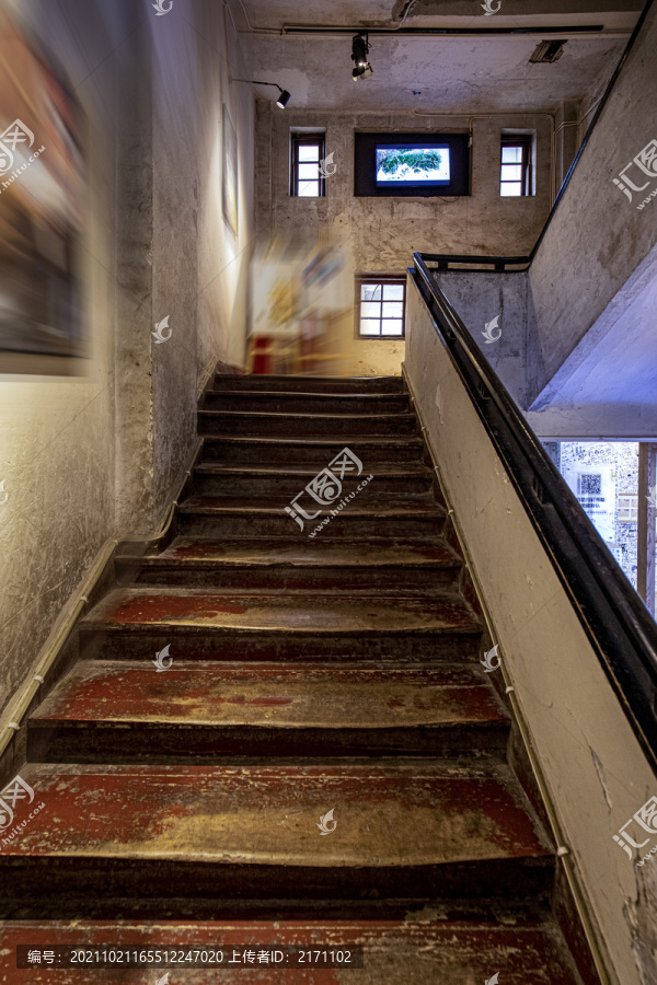 重庆老屋木板楼梯