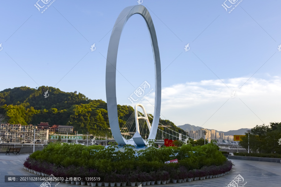 城市圆环标志雕塑