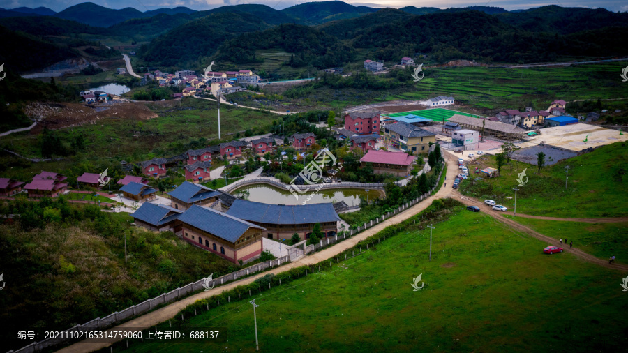 贵州乡村建设高山草甸仡佬大草原