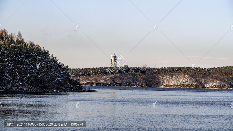 雪后的长春净月潭森林公园风景