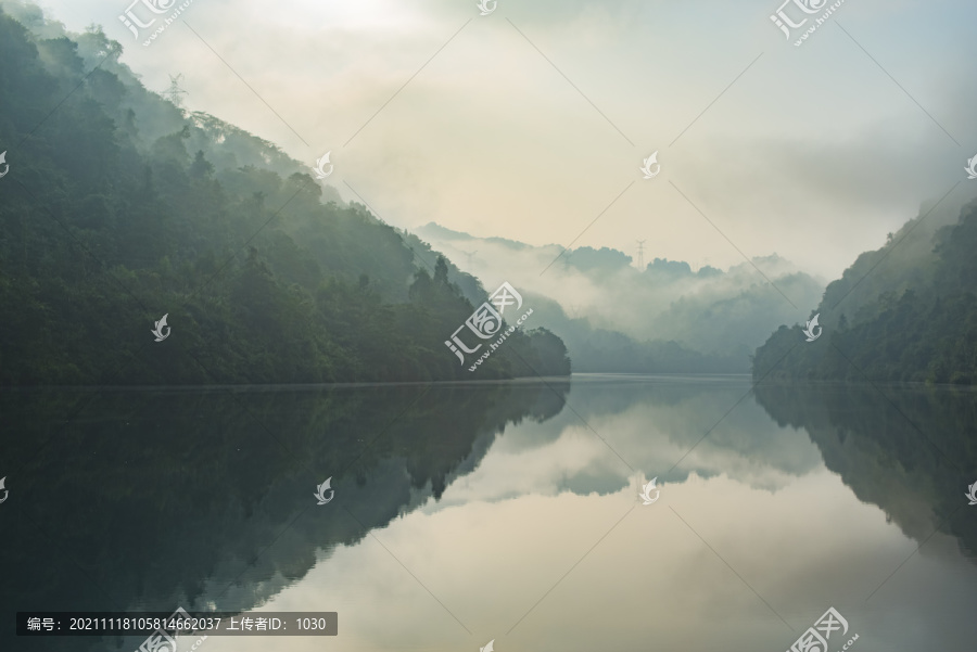 倒影河面水面湖面远山