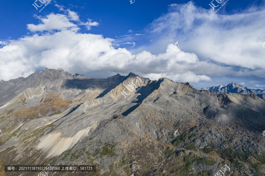 高山