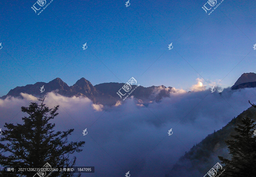 四川九峰山