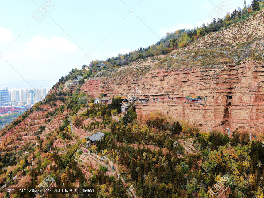 航拍青海西宁北山北禅寺土楼观