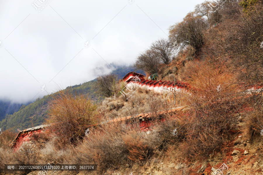 山间小屋