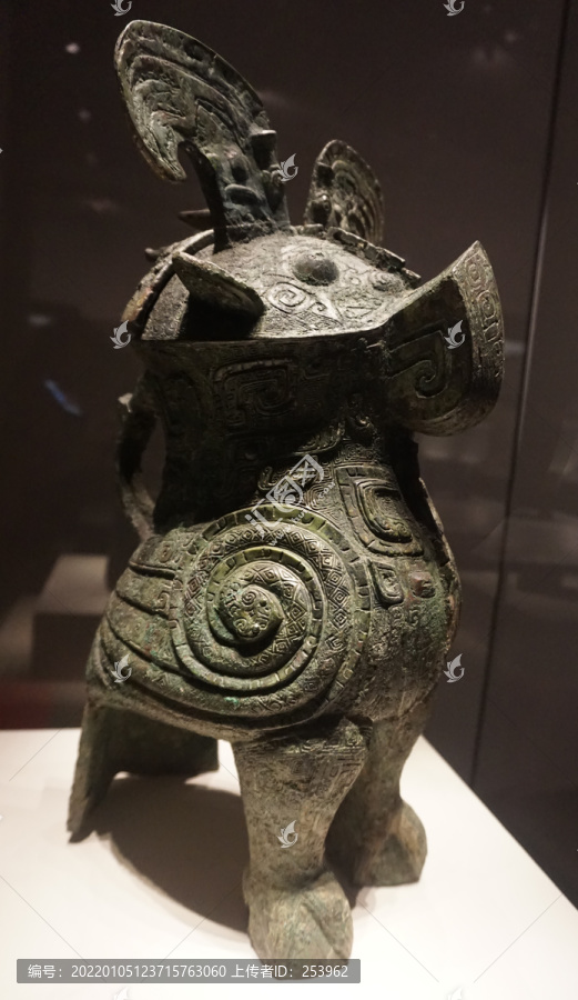 鸮尊